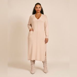 11 HONORE
Nola Dress - Oatmeal - Size 14-16